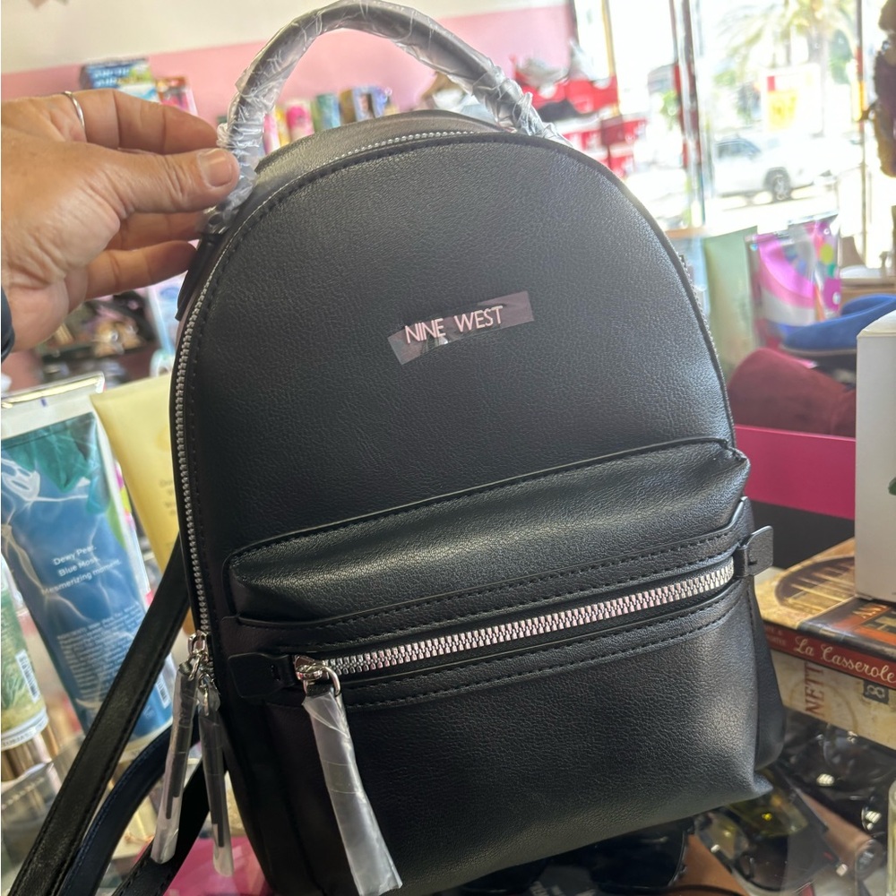 Nine west